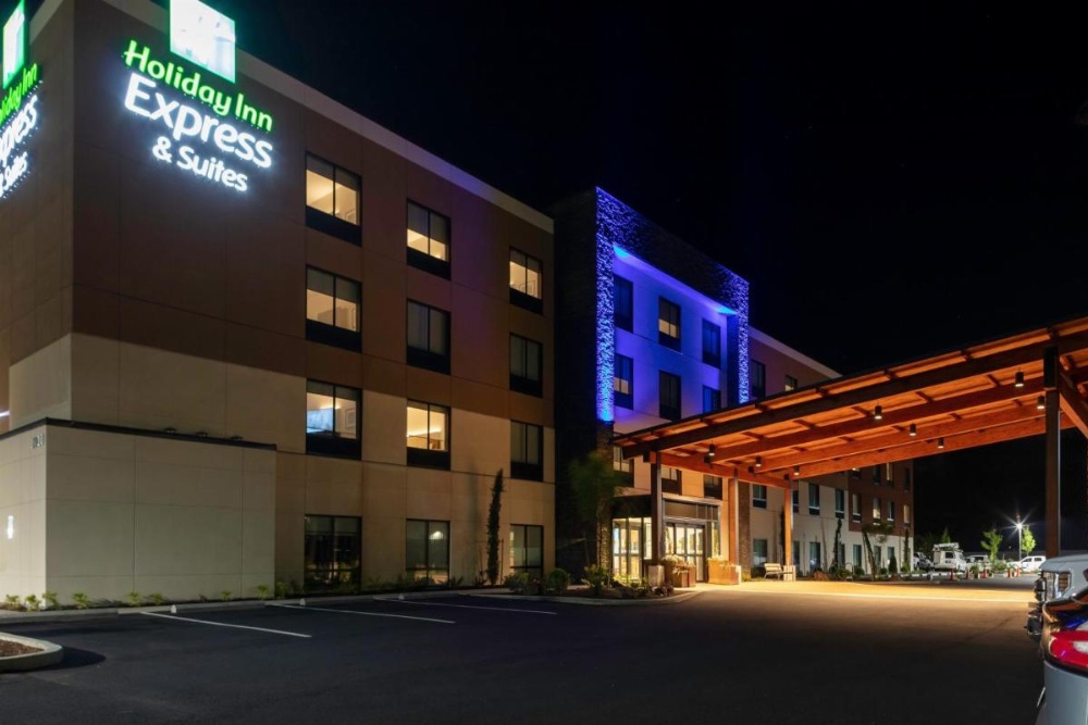Holiday Inn Express and Suites The Dalles Image 29