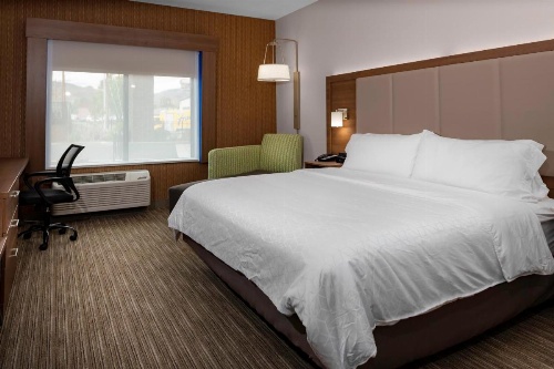 Holiday Inn Express and Suites The Dalles image 31