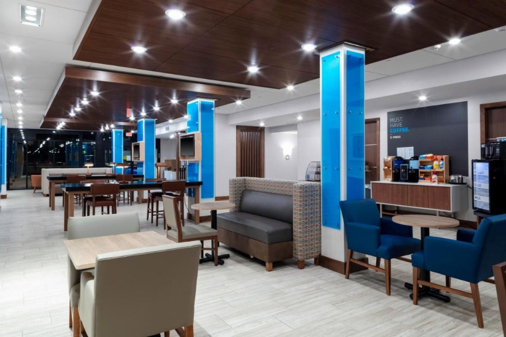 Holiday Inn Express and Suites The Dalles Image 50